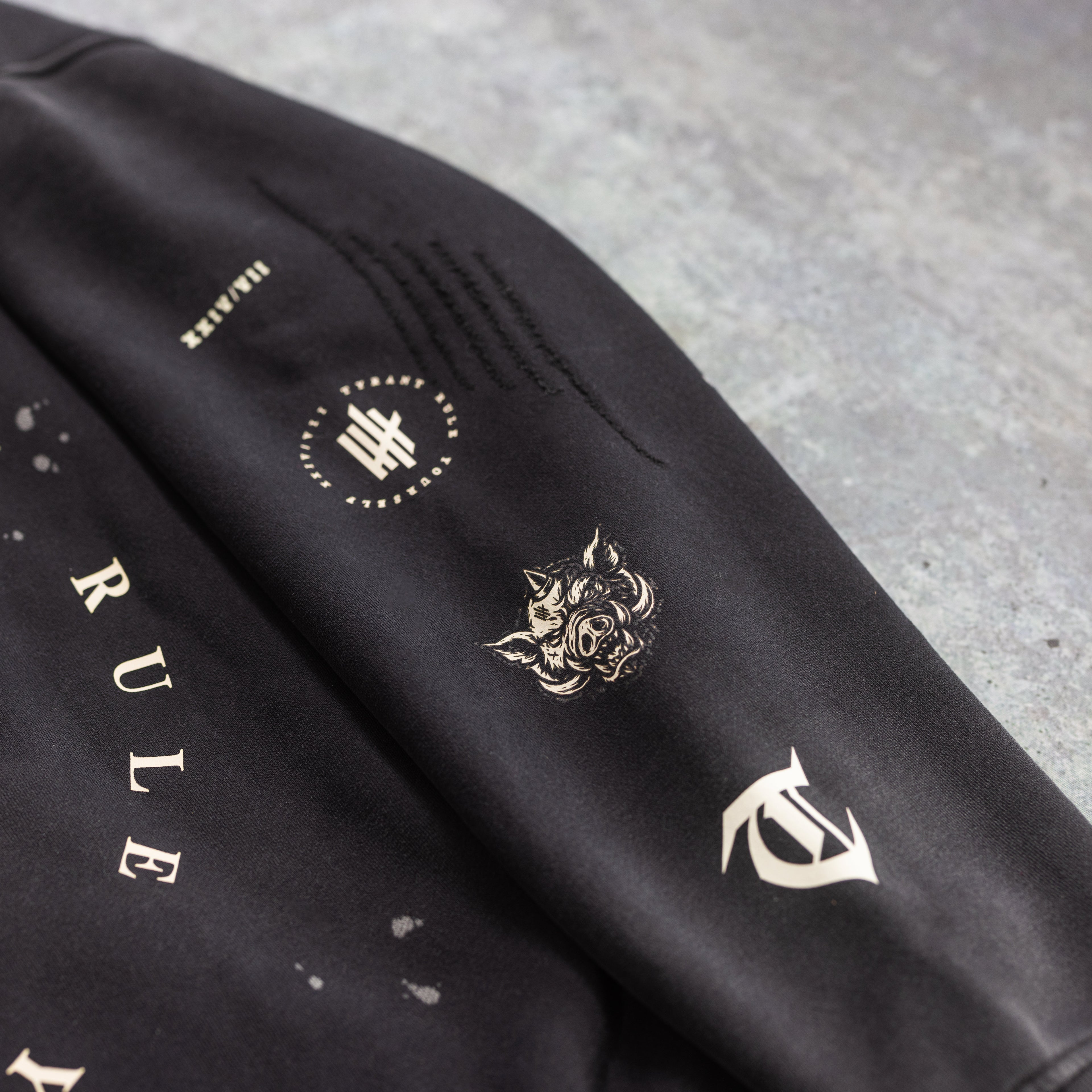 Uniform 001
